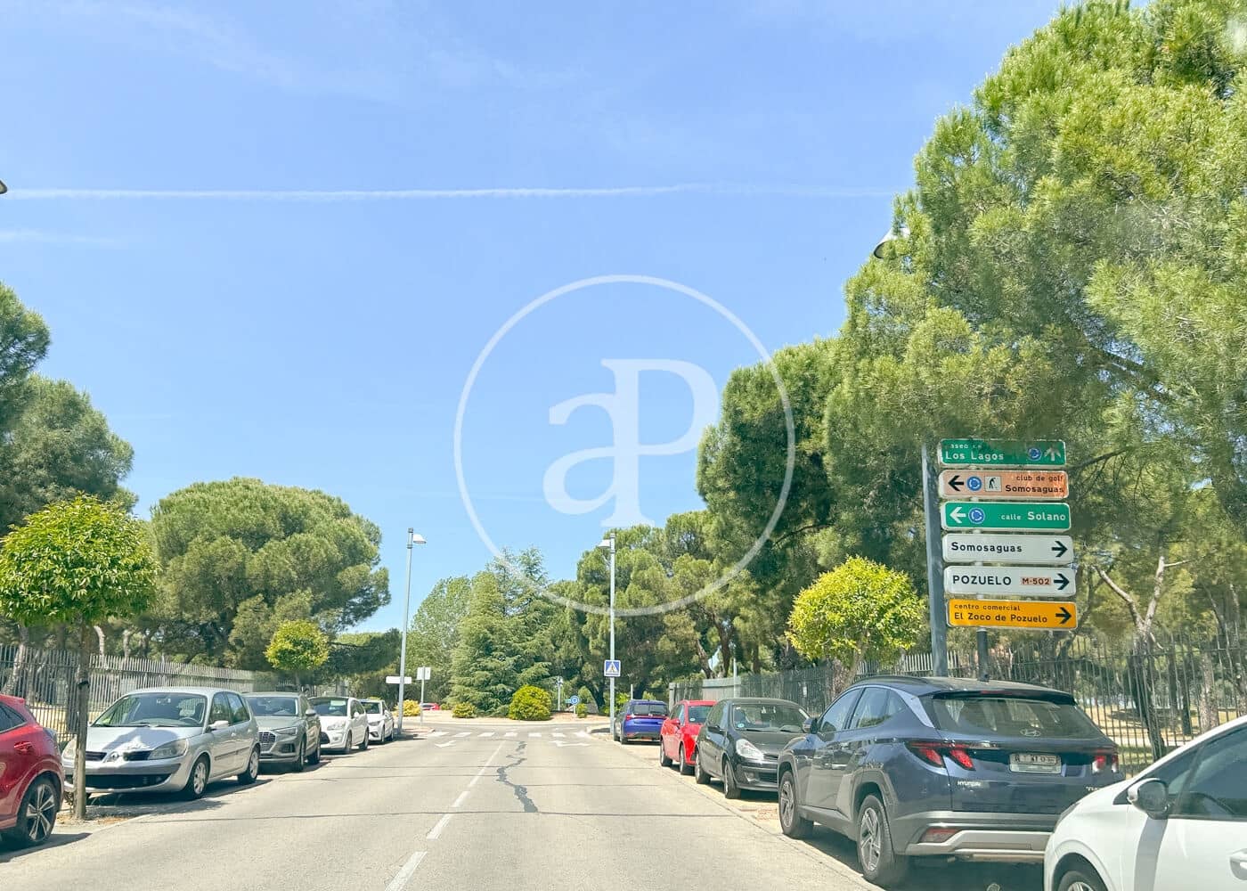 5 bedroom Villa for sale in Pozuelo de Alarcon - € 4,100,000 (Ref: 9861880)
