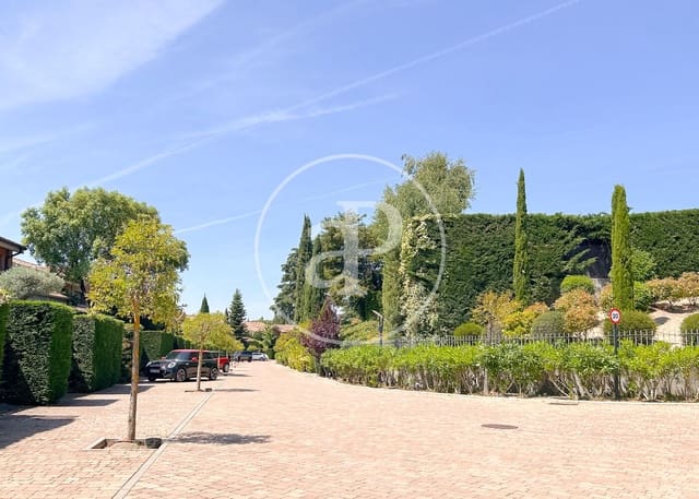 5 quarto Moradia para venda em Pozuelo de Alarcón - 4 100 000 € (Ref: 9861880)