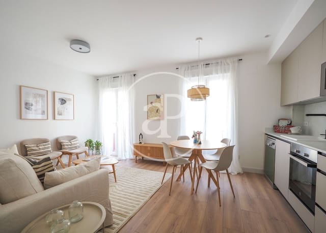 3 sovrum Lägenhet till salu i Vallehermoso, Madrid stad - 810 000 € (Ref: 9861881)