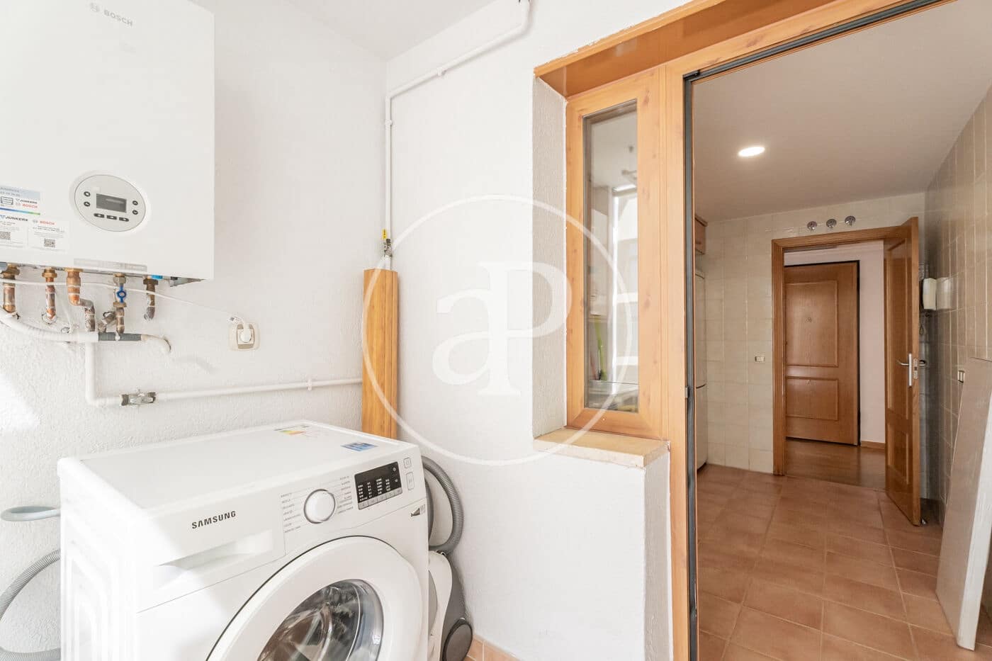2 bedroom Apartment for rent in Madrid city with pool garage - € 1,850 (Ref: 9861883)