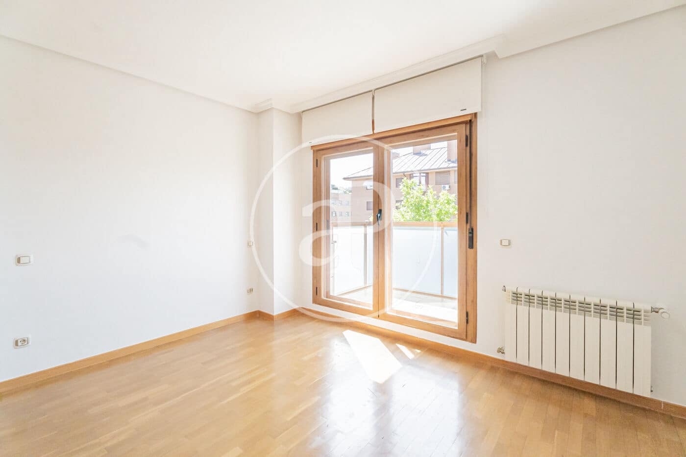 2 bedroom Apartment for rent in Madrid city with pool garage - € 1,850 (Ref: 9861883)