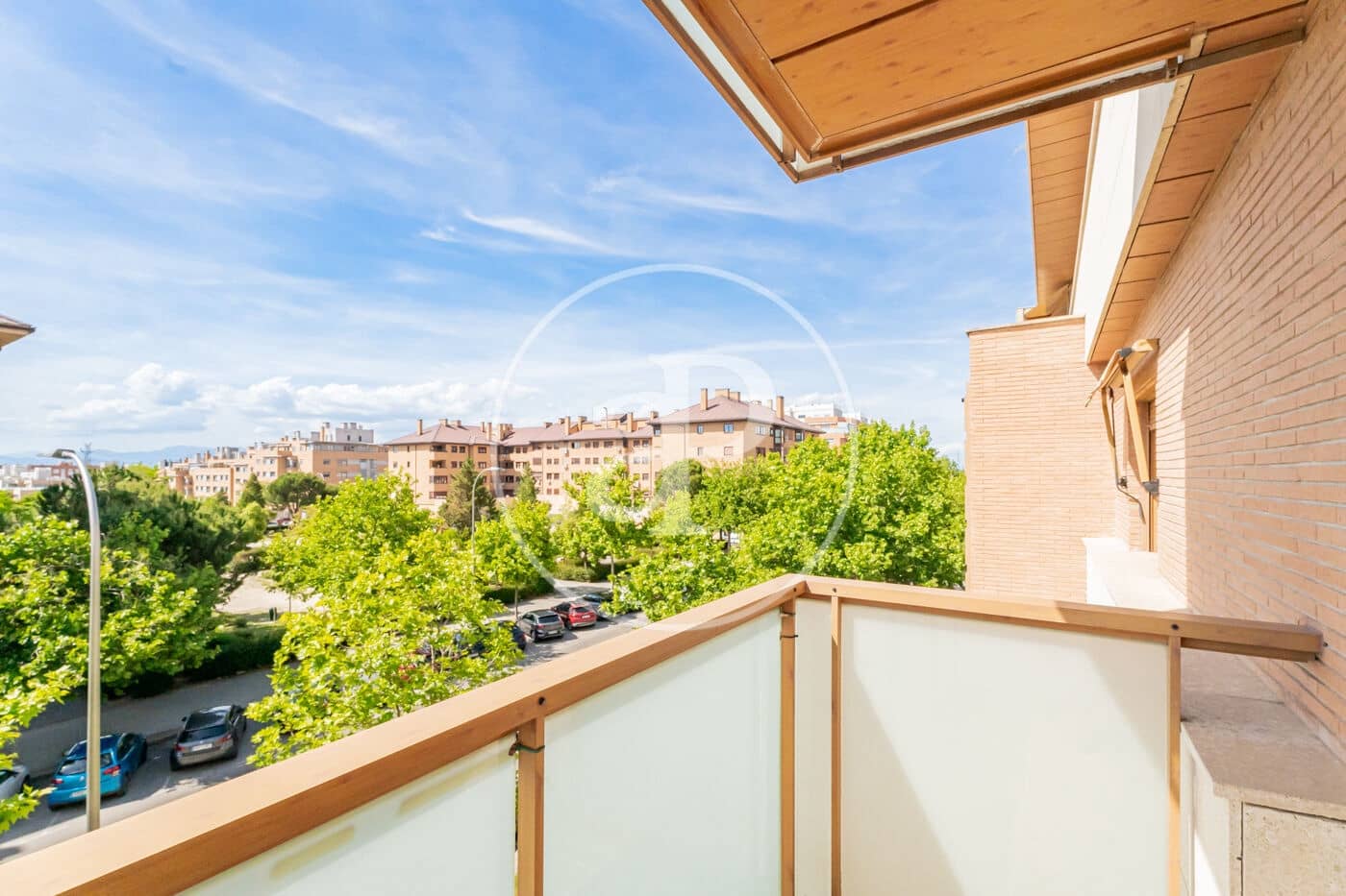 2 bedroom Apartment for rent in Madrid city with pool garage - € 1,850 (Ref: 9861883)