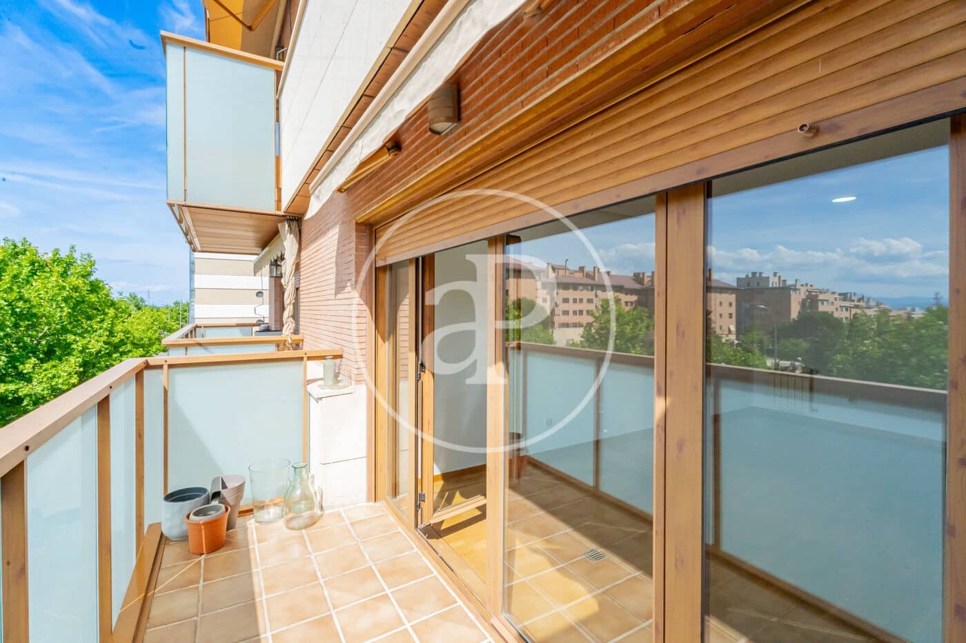 2 bedroom Apartment for rent in Madrid city with pool garage - € 1,850 (Ref: 9861883)