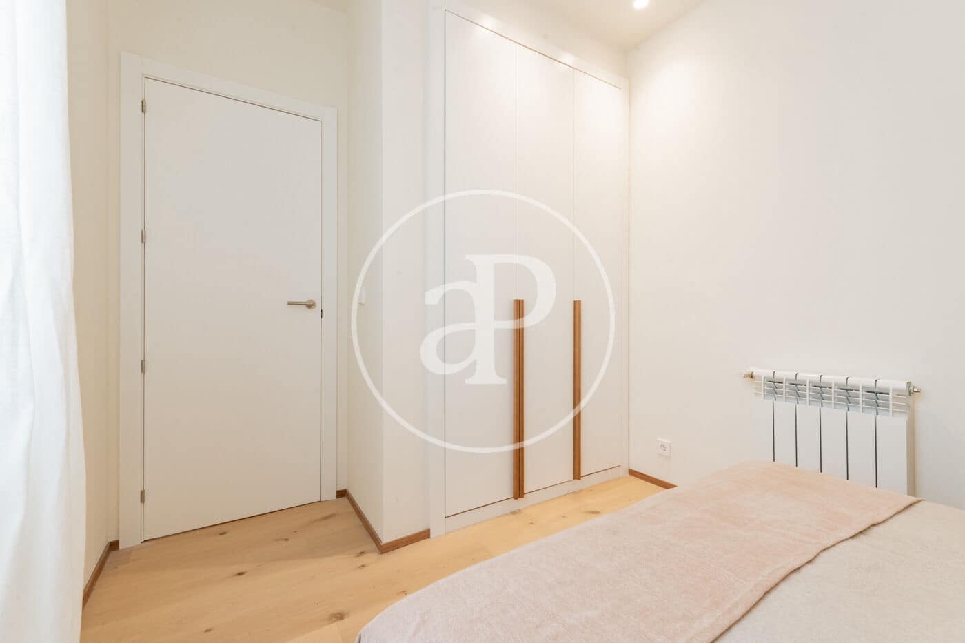 3 soveværelse Lejlighed til salg i Madrid by - € 1.195.000 (Ref: 9865211)