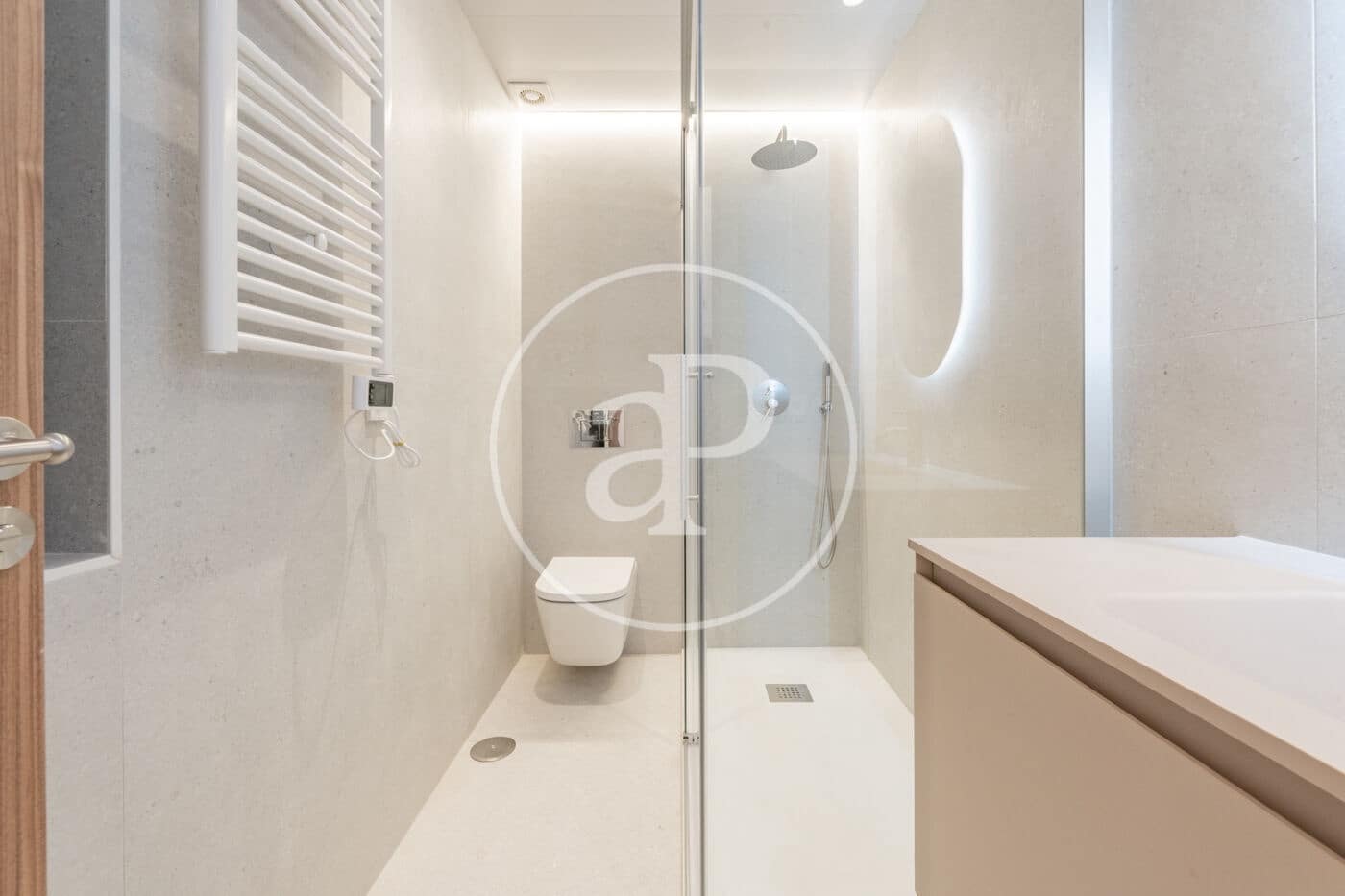 3 soveværelse Lejlighed til salg i Madrid by - € 1.195.000 (Ref: 9865211)