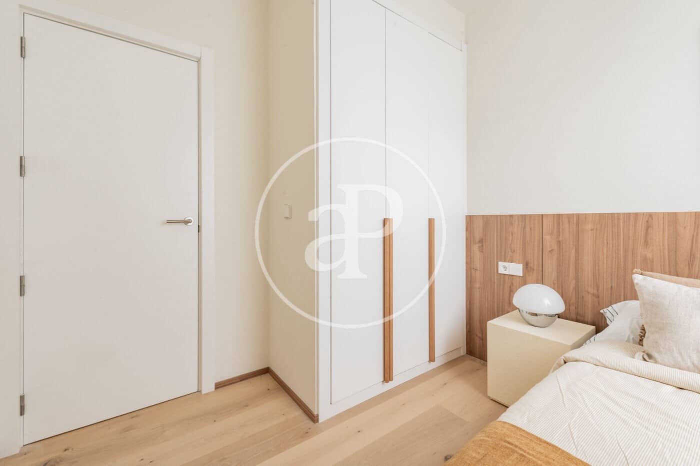 3 soveværelse Lejlighed til salg i Madrid by - € 1.195.000 (Ref: 9865211)