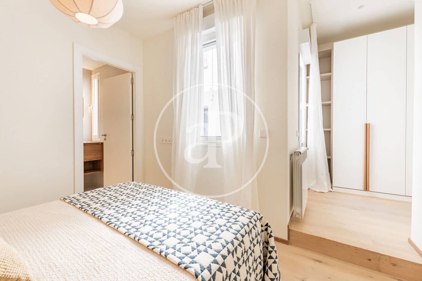 3 soveværelse Lejlighed til salg i Madrid by - € 1.195.000 (Ref: 9865211)