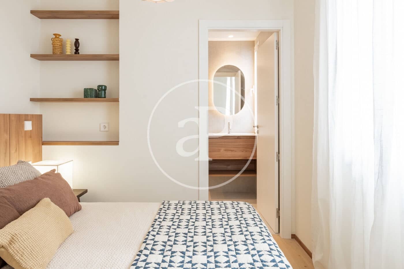 3 soveværelse Lejlighed til salg i Madrid by - € 1.195.000 (Ref: 9865211)