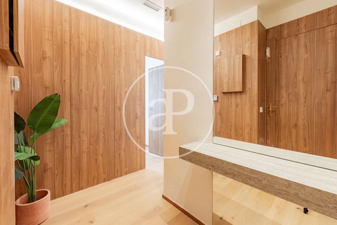 3 soveværelse Lejlighed til salg i Madrid by - € 1.195.000 (Ref: 9865211)
