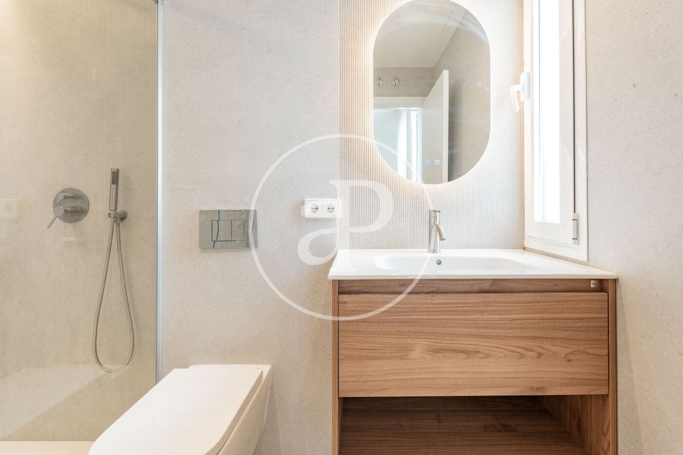 3 soveværelse Lejlighed til salg i Madrid by - € 1.195.000 (Ref: 9865211)
