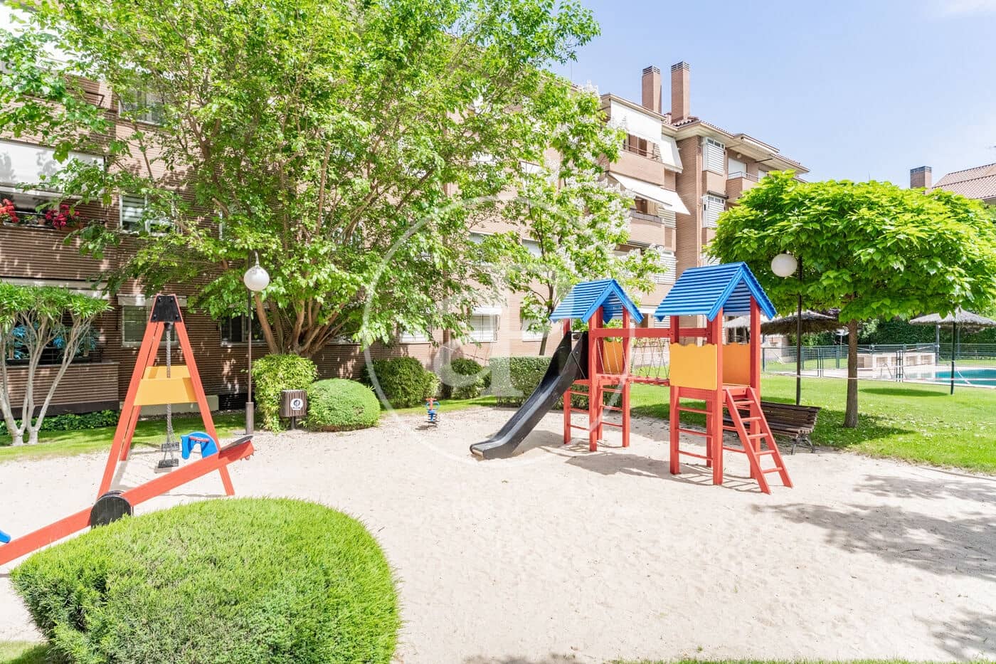 3 quarto Apartamento para venda em Pozuelo de Alarcon com piscina - 850 000 € (Ref: 9865212)
