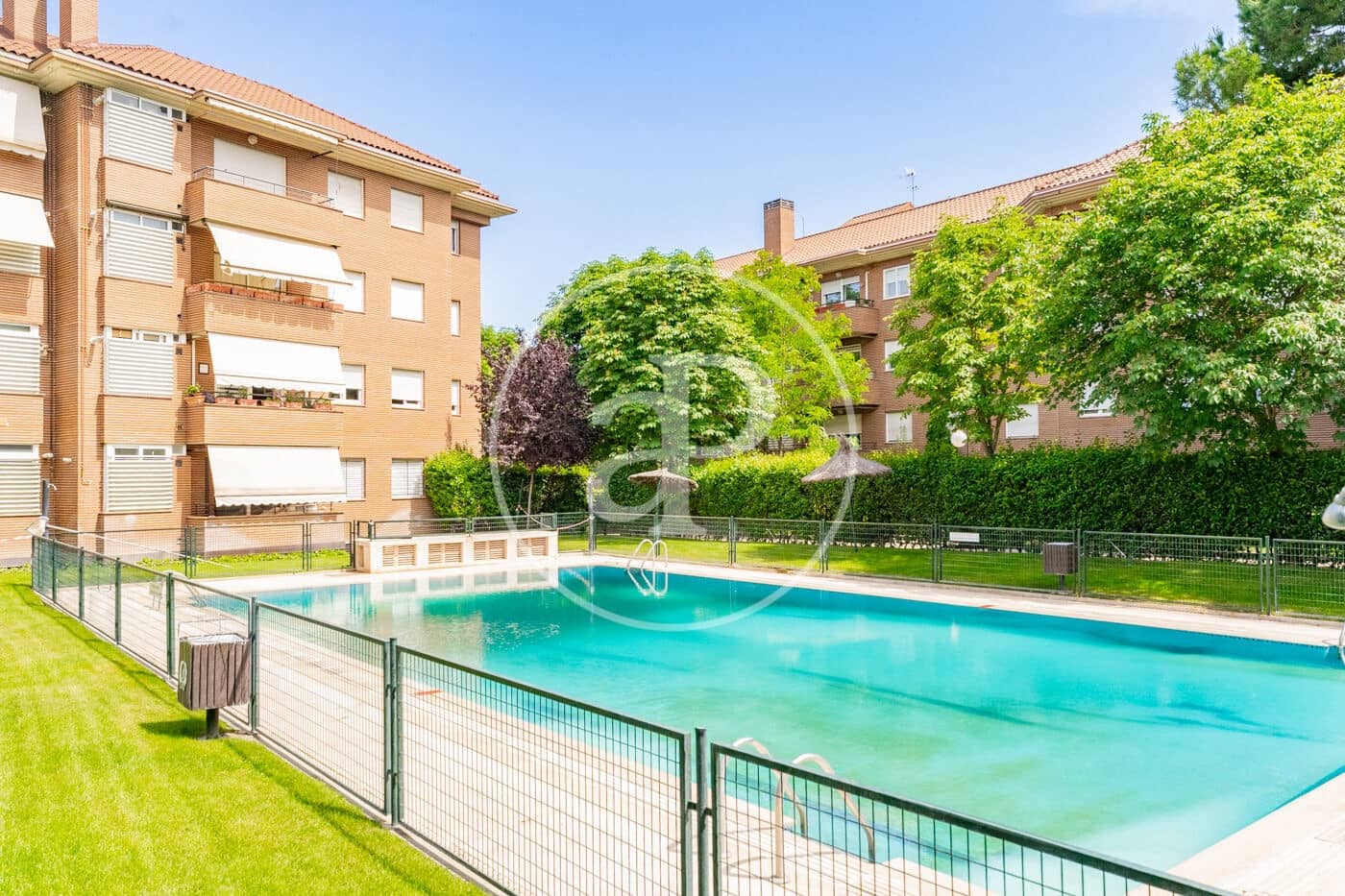3 quarto Apartamento para venda em Pozuelo de Alarcon com piscina - 850 000 € (Ref: 9865212)