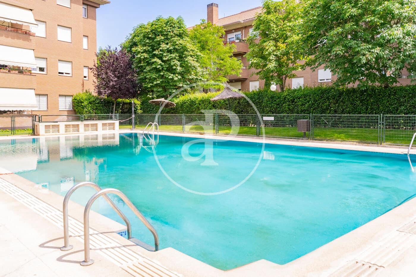 3 quarto Apartamento para venda em Pozuelo de Alarcon com piscina - 850 000 € (Ref: 9865212)