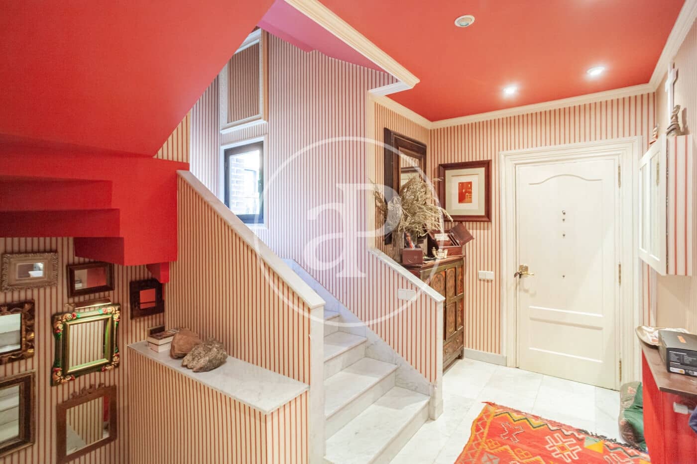 5 bedroom Villa for sale in Las Rozas de Madrid with pool - € 1,100,000 (Ref: 9865213)
