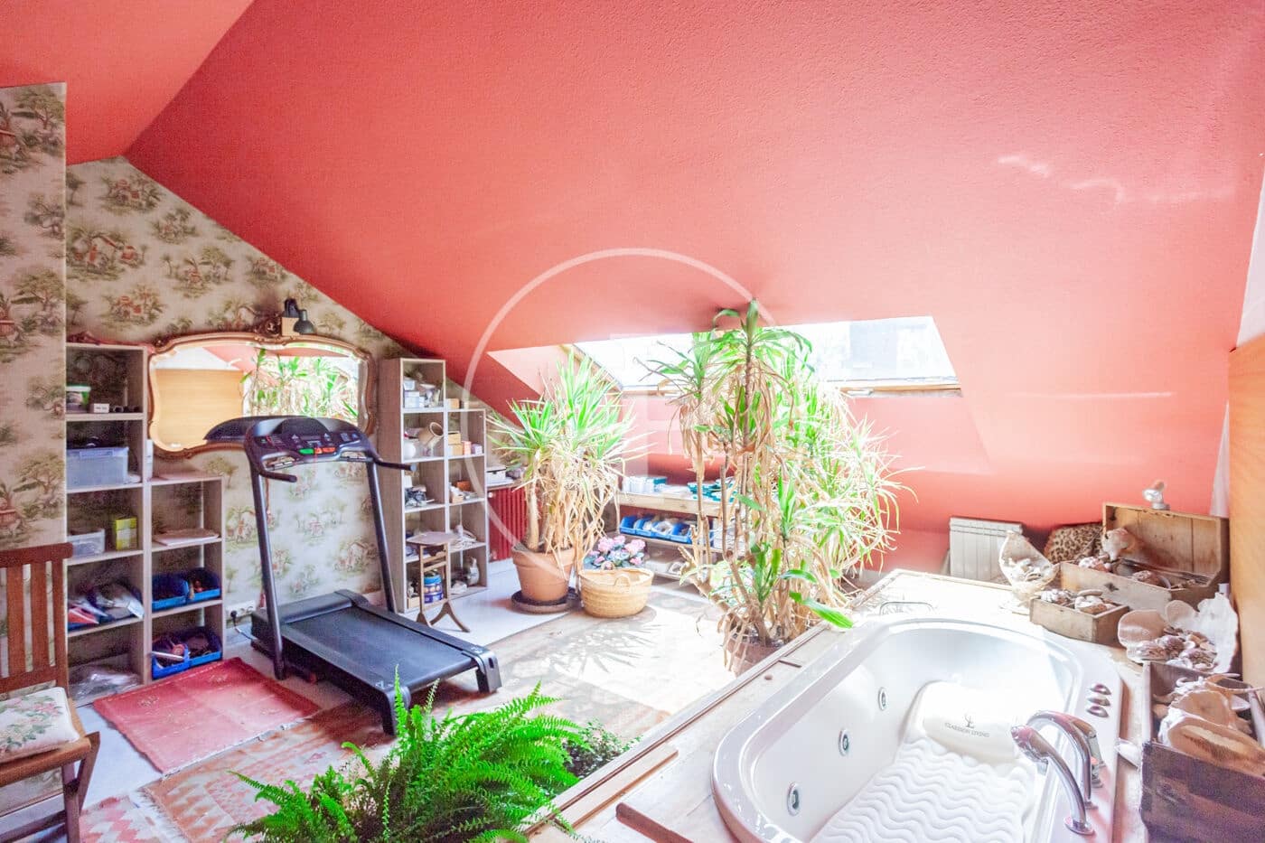 5 bedroom Villa for sale in Las Rozas de Madrid with pool - € 1,100,000 (Ref: 9865213)