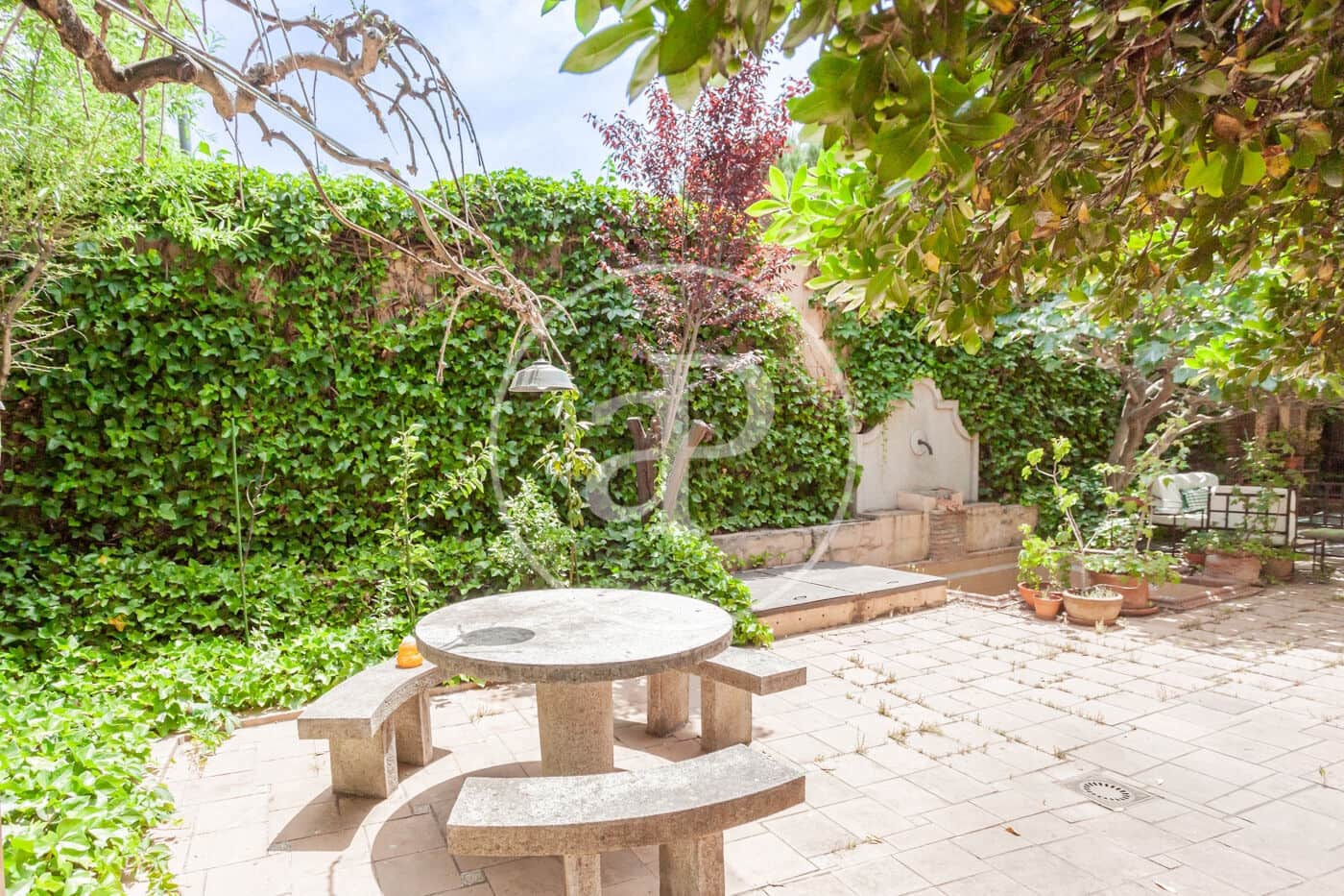 5 bedroom Villa for sale in Las Rozas de Madrid with pool - € 1,100,000 (Ref: 9865213)