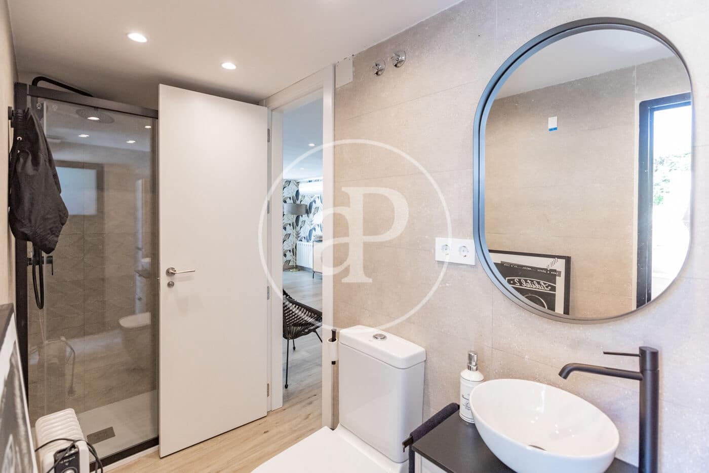 6 bedroom Villa for sale in Pozuelo de Alarcon with pool - € 2,760,000 (Ref: 9867029)