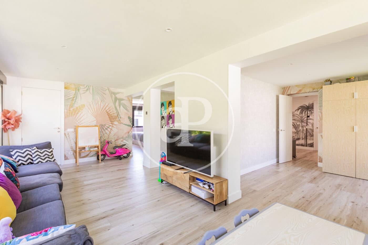 6 bedroom Villa for sale in Pozuelo de Alarcon with pool - € 2,760,000 (Ref: 9867029)
