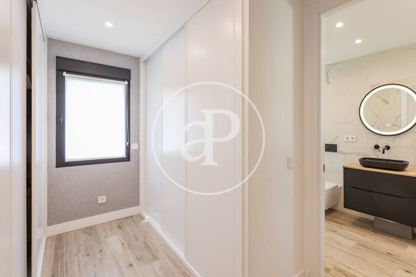 6 bedroom Villa for sale in Pozuelo de Alarcon with pool - € 2,760,000 (Ref: 9867029)