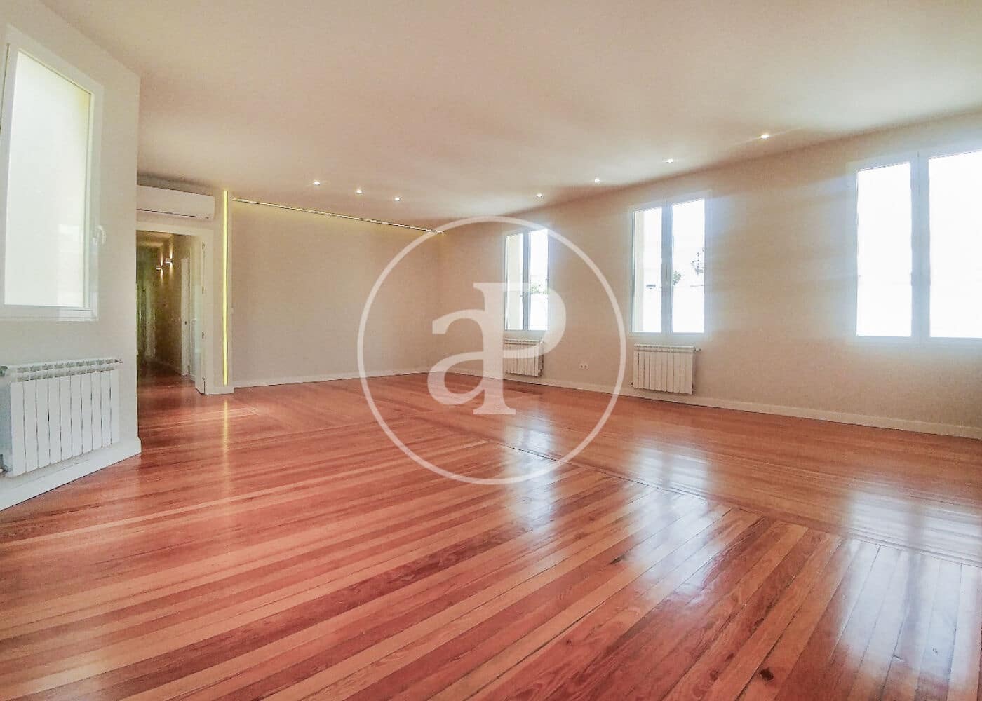 3 Zimmer Apartment zu vermieten in Madrid Stadt - 6.500 € (Ref: 9867031)