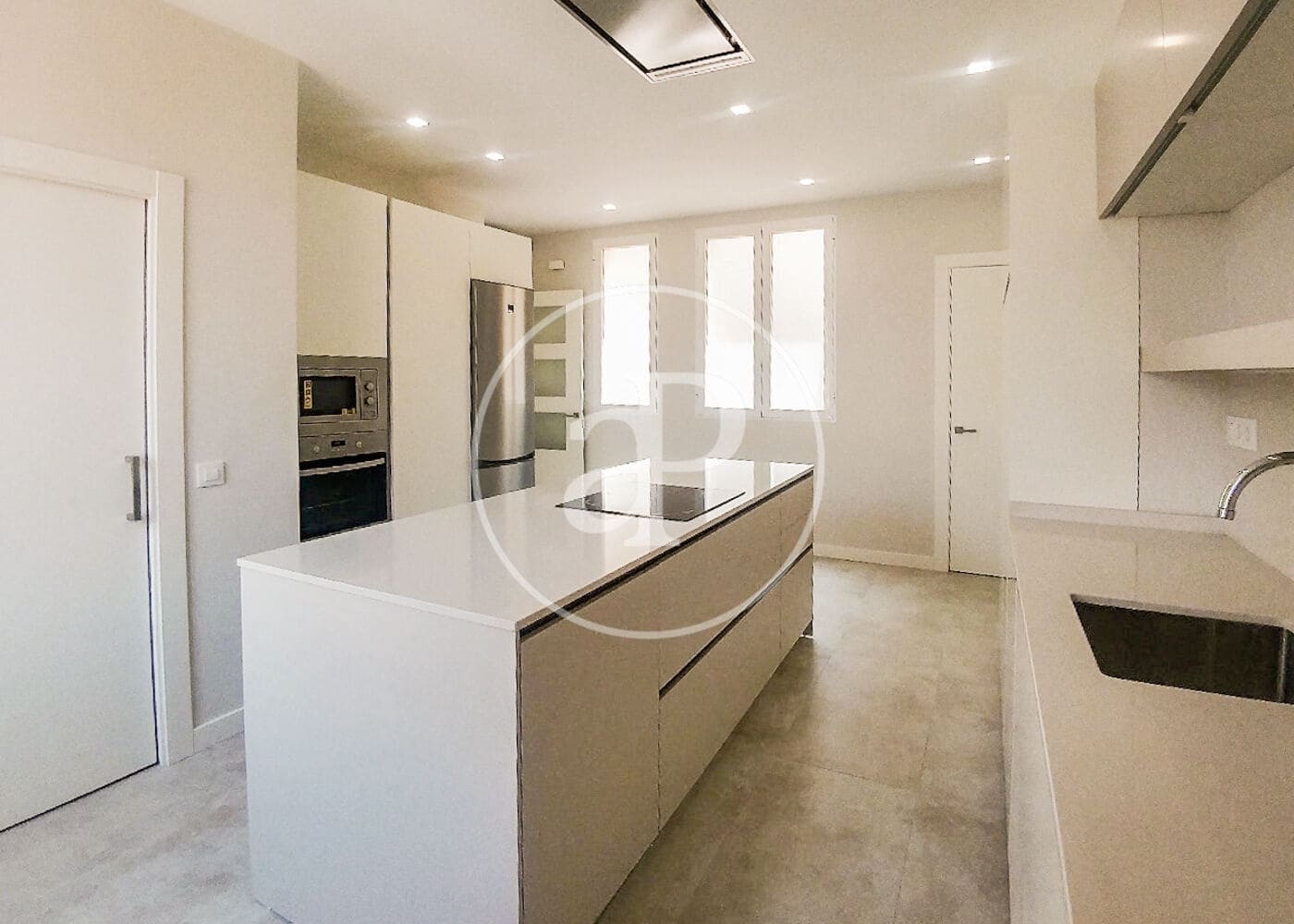 3 Zimmer Apartment zu vermieten in Madrid Stadt - 6.500 € (Ref: 9867031)