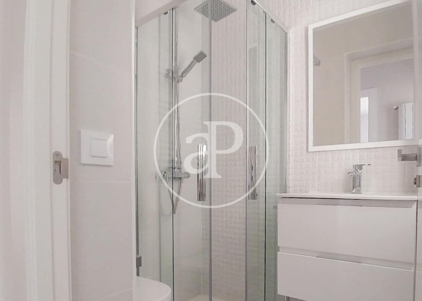 3 Zimmer Apartment zu vermieten in Madrid Stadt - 6.500 € (Ref: 9867031)