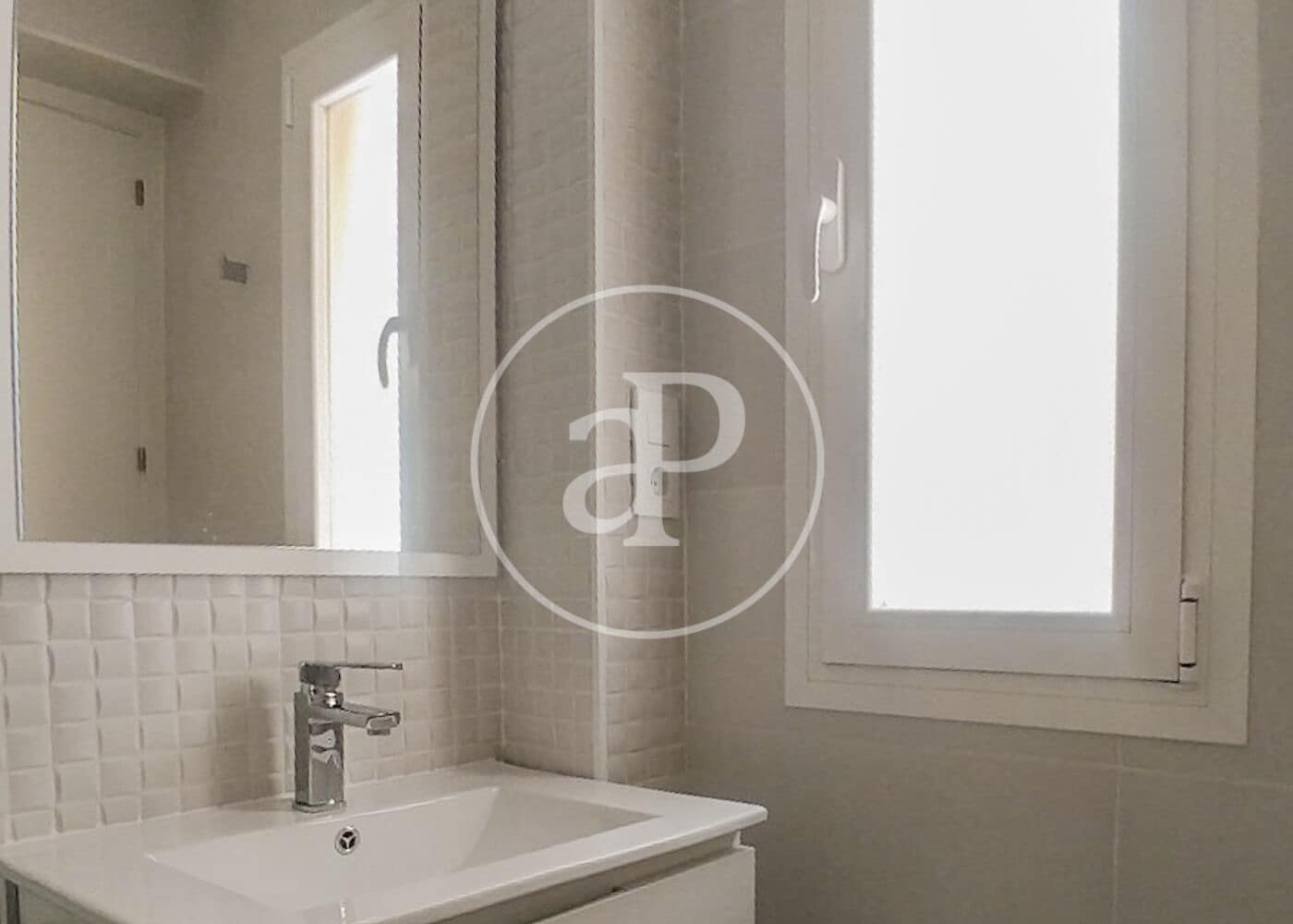 3 Zimmer Apartment zu vermieten in Madrid Stadt - 6.500 € (Ref: 9867031)