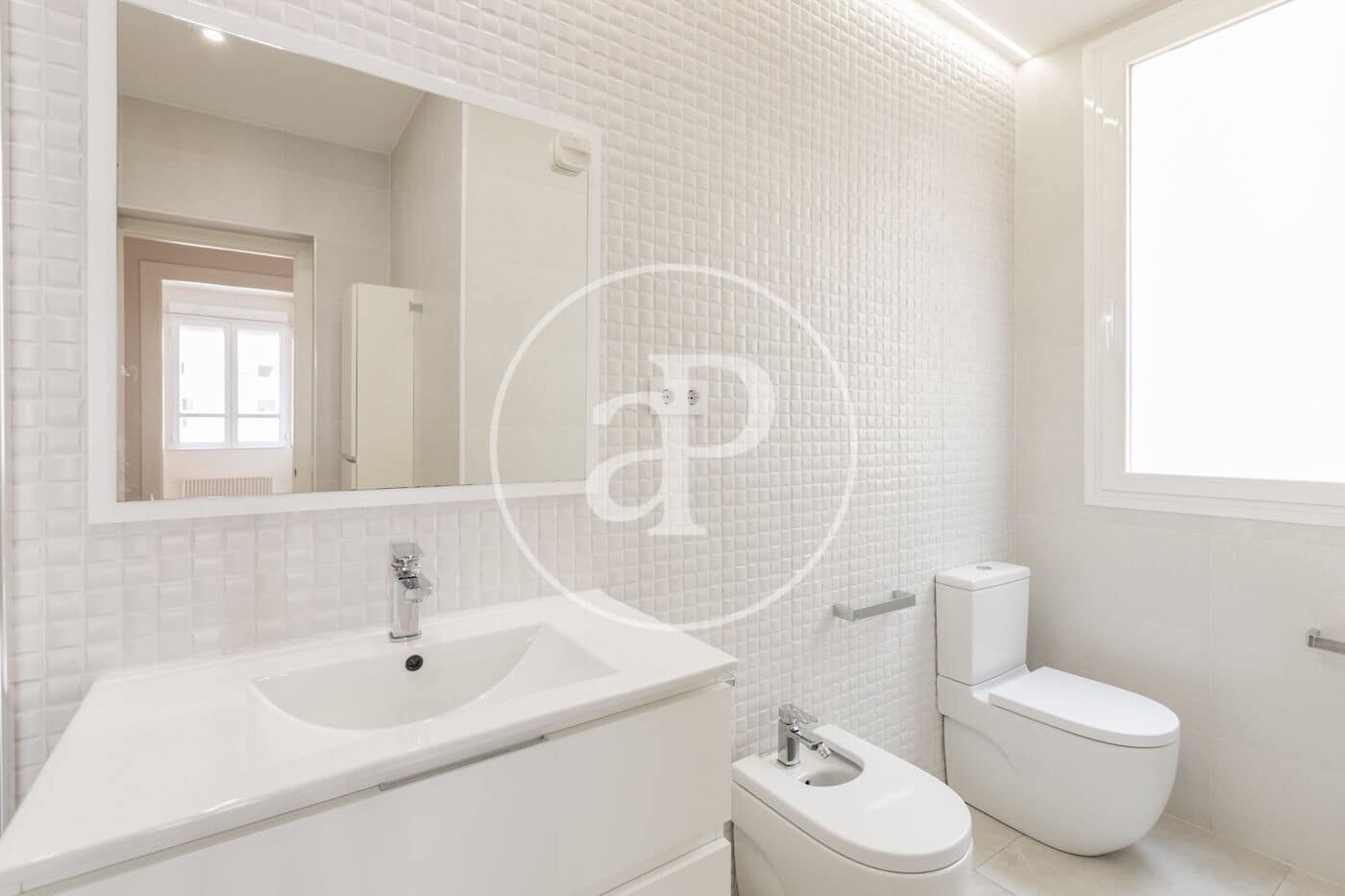 3 Zimmer Apartment zu vermieten in Madrid Stadt - 5.400 € (Ref: 9867031)