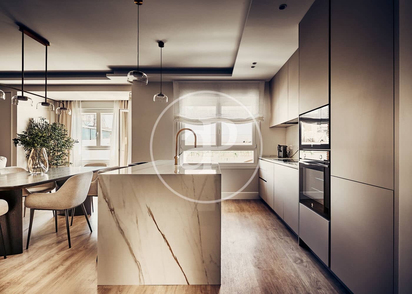 3 makuuhuone Huoneisto myytävänä paikassa Madrid kaupunki - 2 219 000 € (Ref: 9867034)