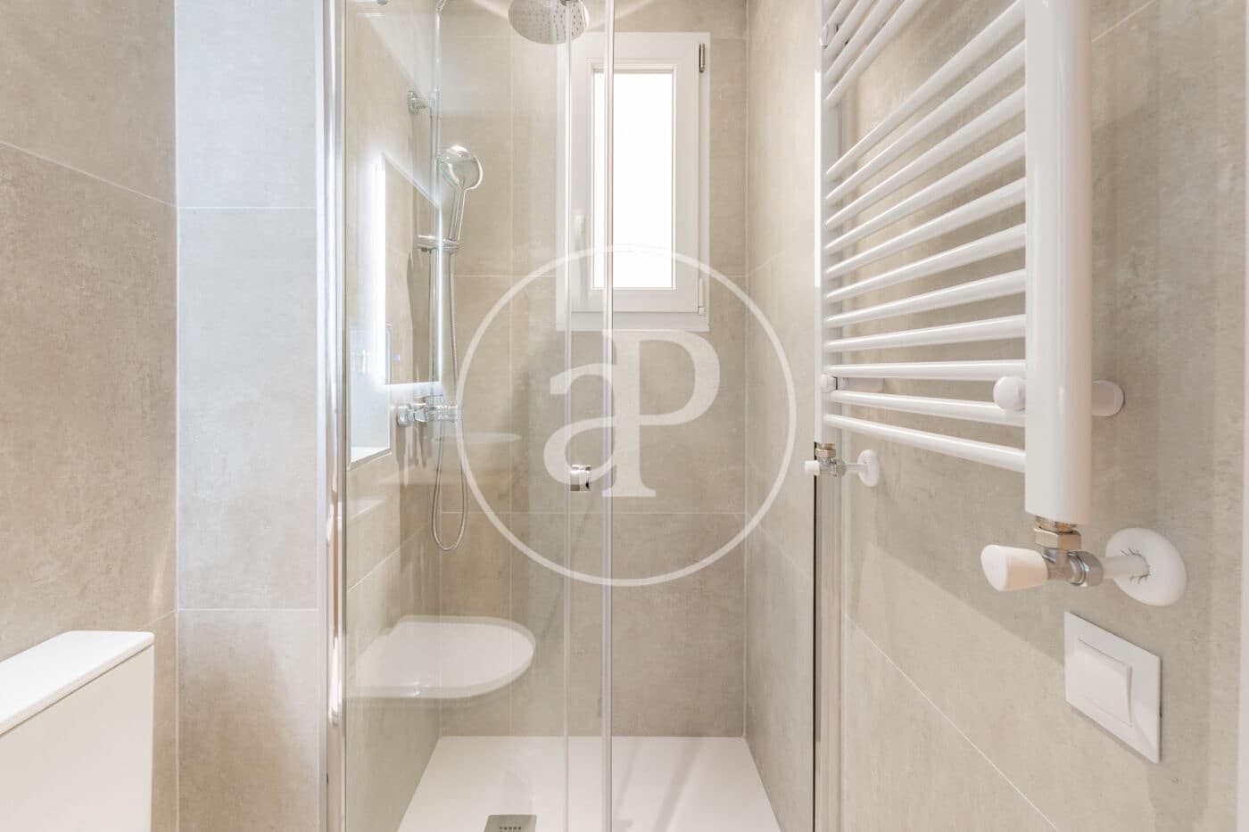 Appartamento in vendita in Madrid citta - 360.000 € (Rif: 9868609)