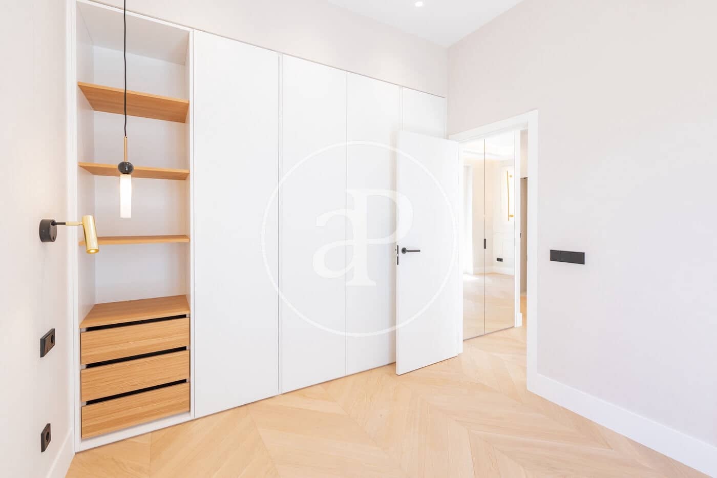 1 soverom Leilighet til salgs i Madrid by - € 820 000 (Ref: 9876447)