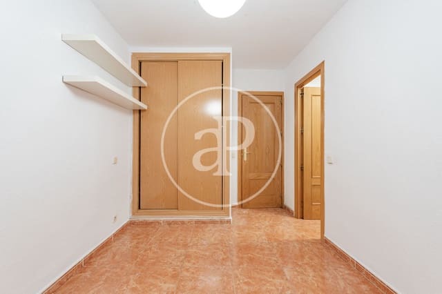 2 soverom Leilighet til salgs i Universidad, Madrid by - € 365 000 (Ref: 9876448)