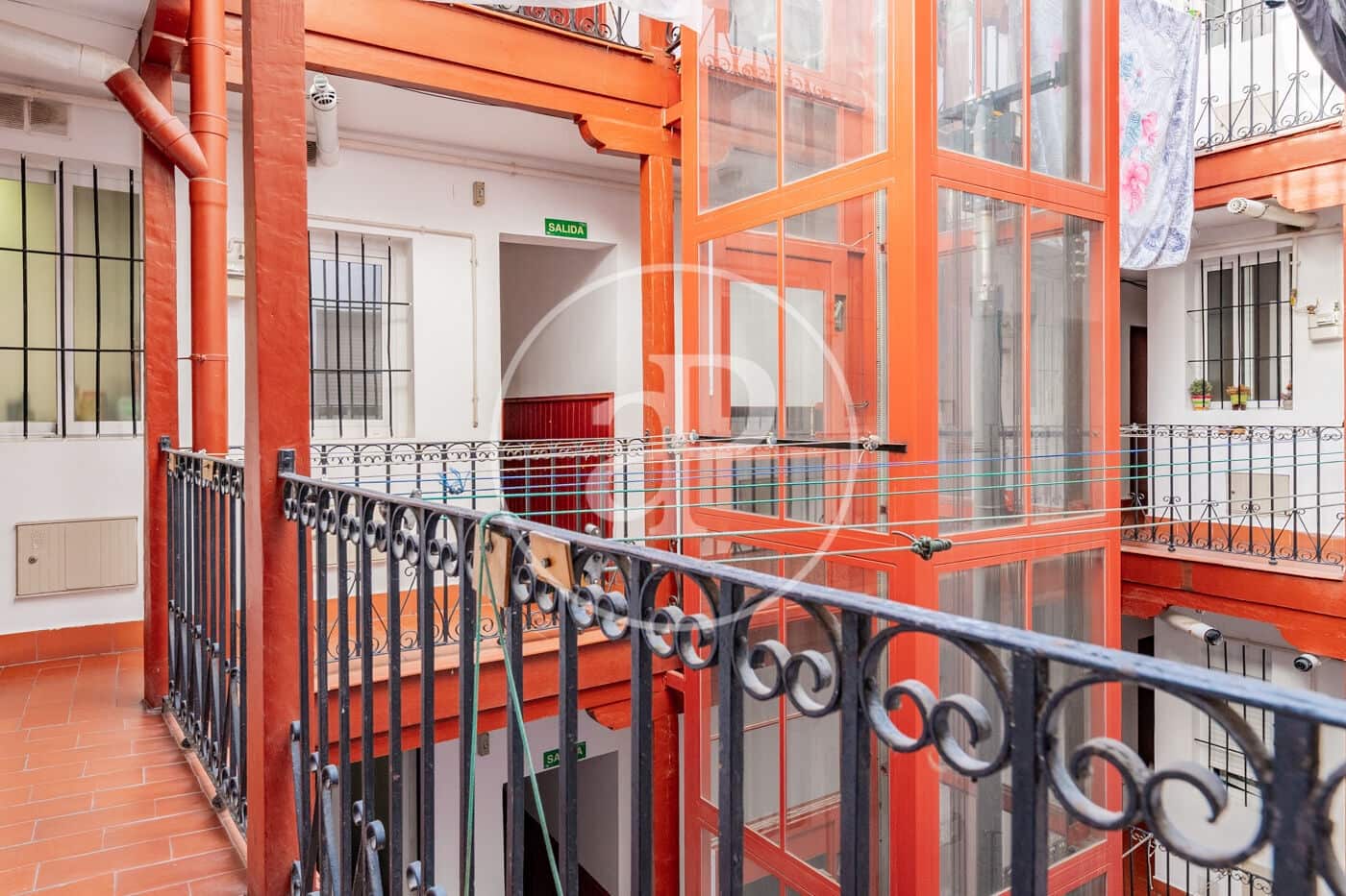 2 soveværelse Lejlighed til salg i Madrid by - € 365.000 (Ref: 9876448)