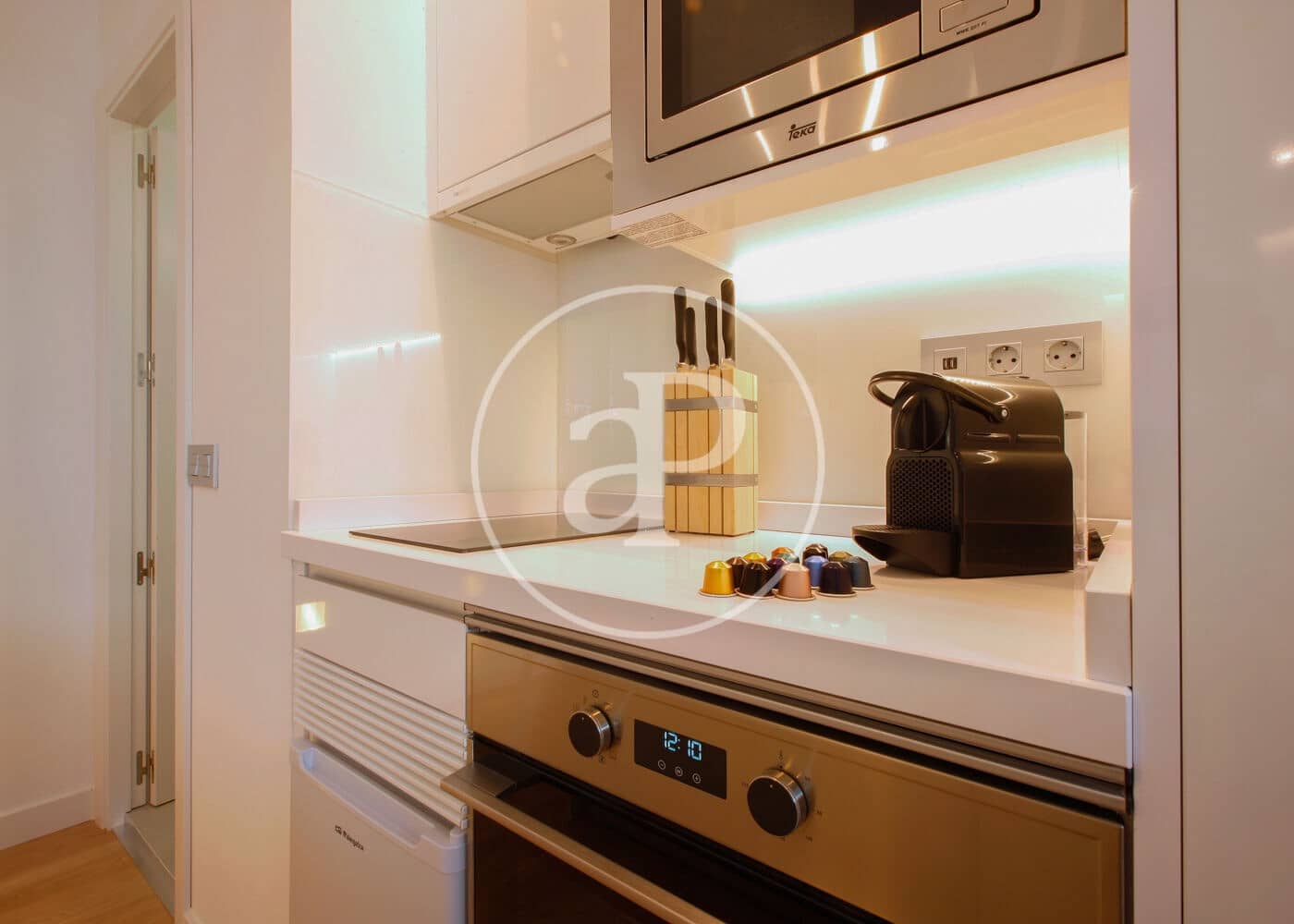 1 bedroom Apartment for rent in Madrid city - € 1,800 (Ref: 9876449)