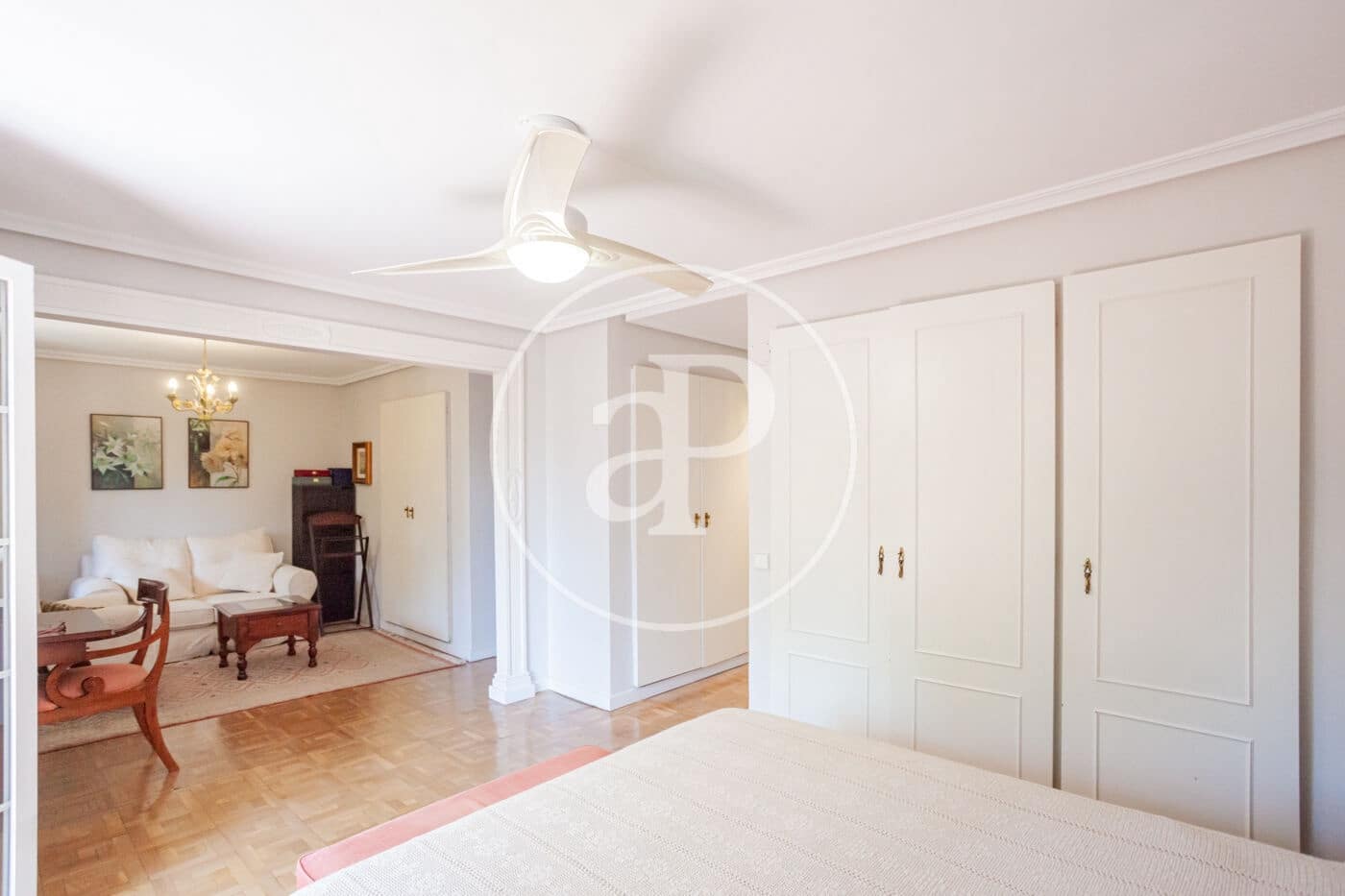 6 chambre Villa/Maison à vendre à Madrid ville avec piscine - 1 990 000 € (Ref: 9876450)