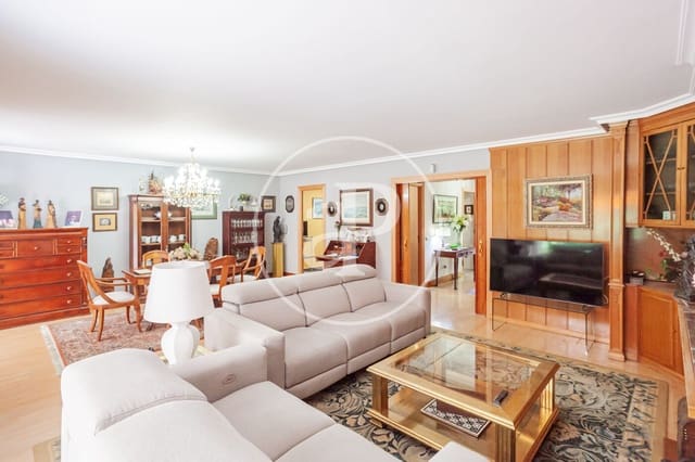 6 chambre Villa/Maison à vendre à Aravaca, Madrid ville avec piscine - 1 990 000 € (Ref: 9876450)