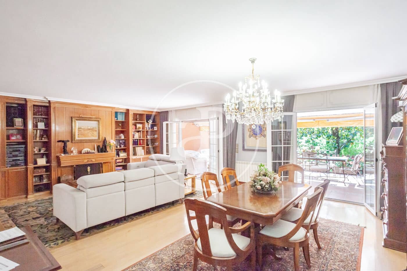6 chambre Villa/Maison à vendre à Madrid ville avec piscine - 1 990 000 € (Ref: 9876450)