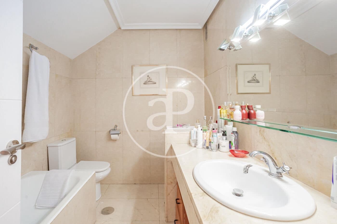 6 chambre Villa/Maison à vendre à Madrid ville avec piscine - 1 990 000 € (Ref: 9876450)