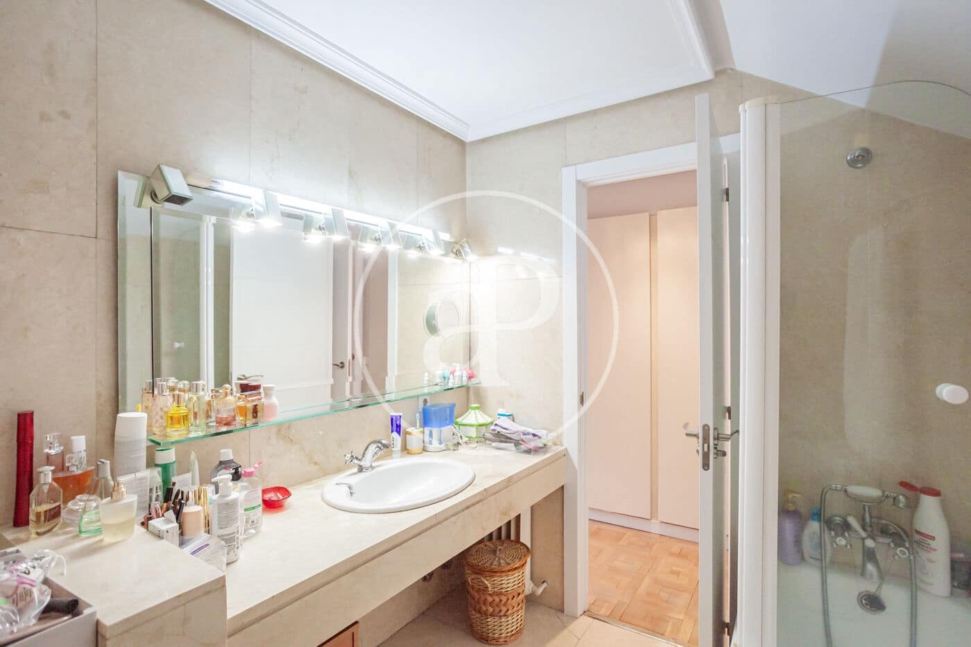 6 chambre Villa/Maison à vendre à Madrid ville avec piscine - 1 990 000 € (Ref: 9876450)