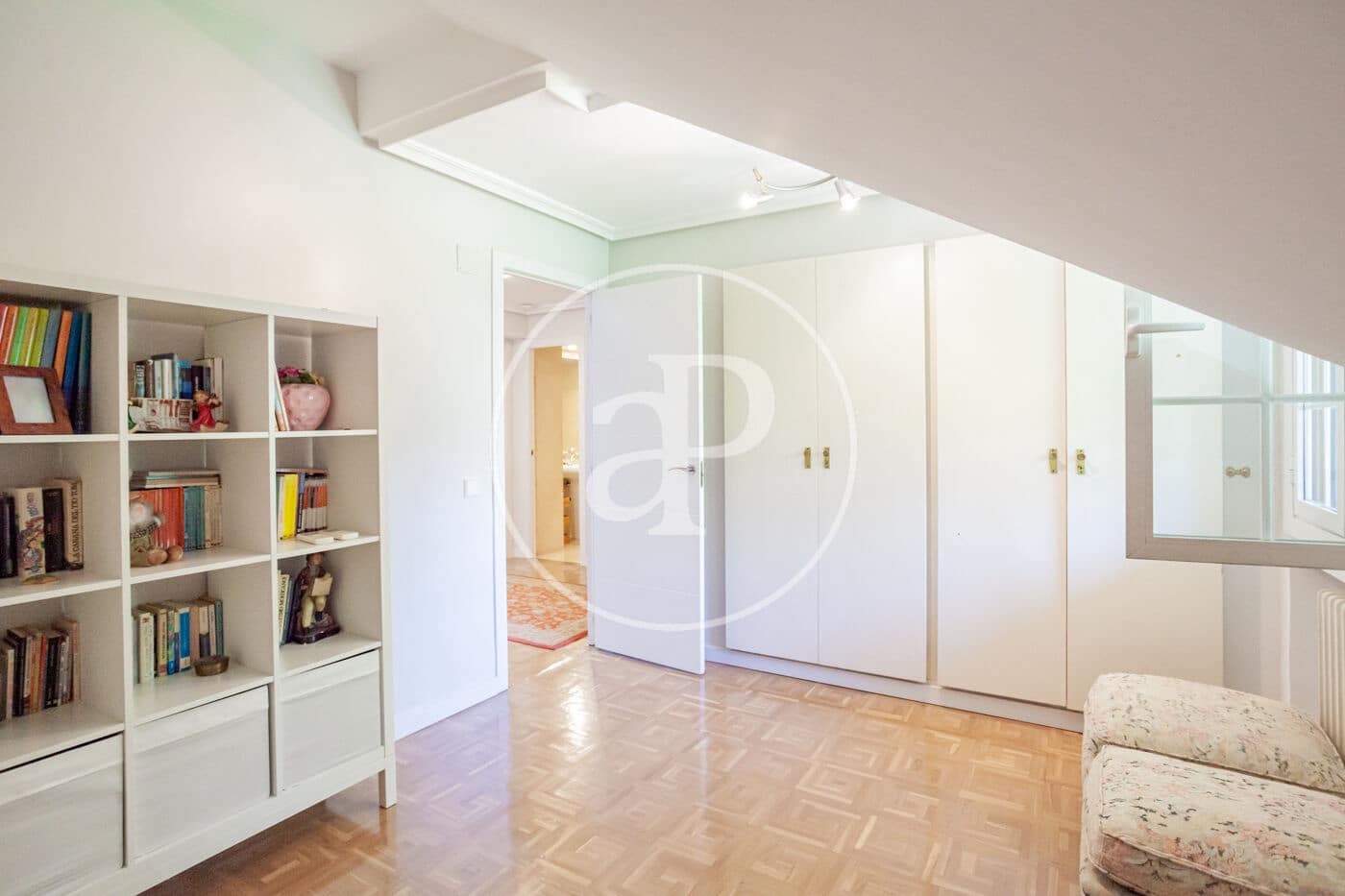 6 chambre Villa/Maison à vendre à Madrid ville avec piscine - 1 990 000 € (Ref: 9876450)
