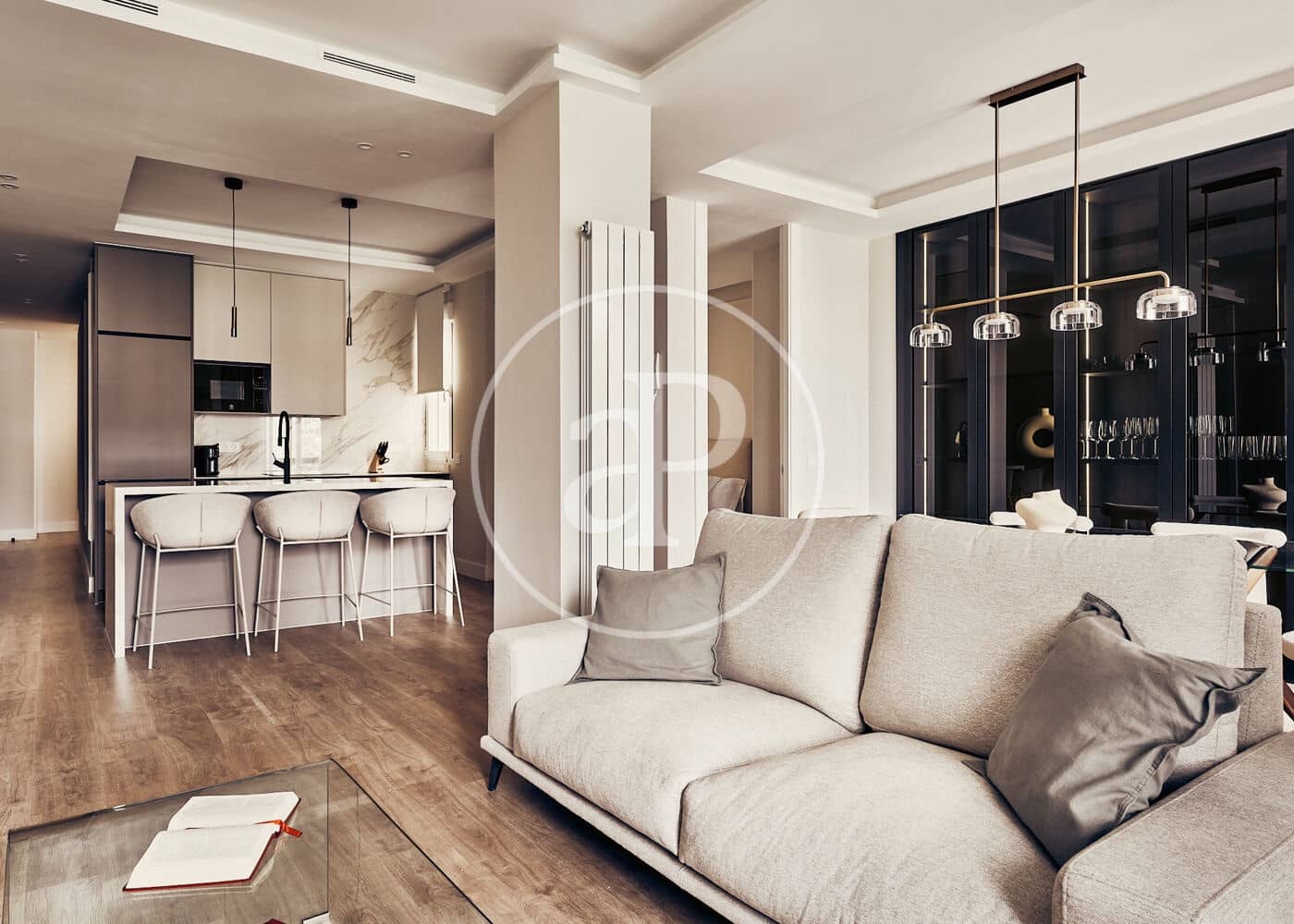 3 soveværelse Lejlighed til salg i Madrid by - € 1.799.000 (Ref: 9876453)