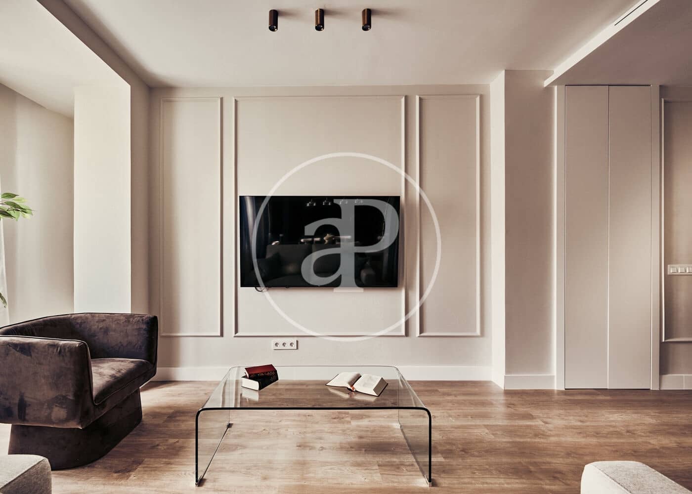 3 soveværelse Lejlighed til salg i Madrid by - € 1.799.000 (Ref: 9876453)