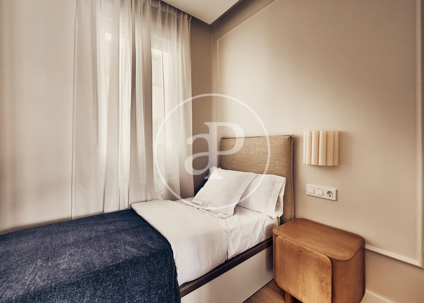 3 soveværelse Lejlighed til salg i Madrid by - € 1.799.000 (Ref: 9876453)