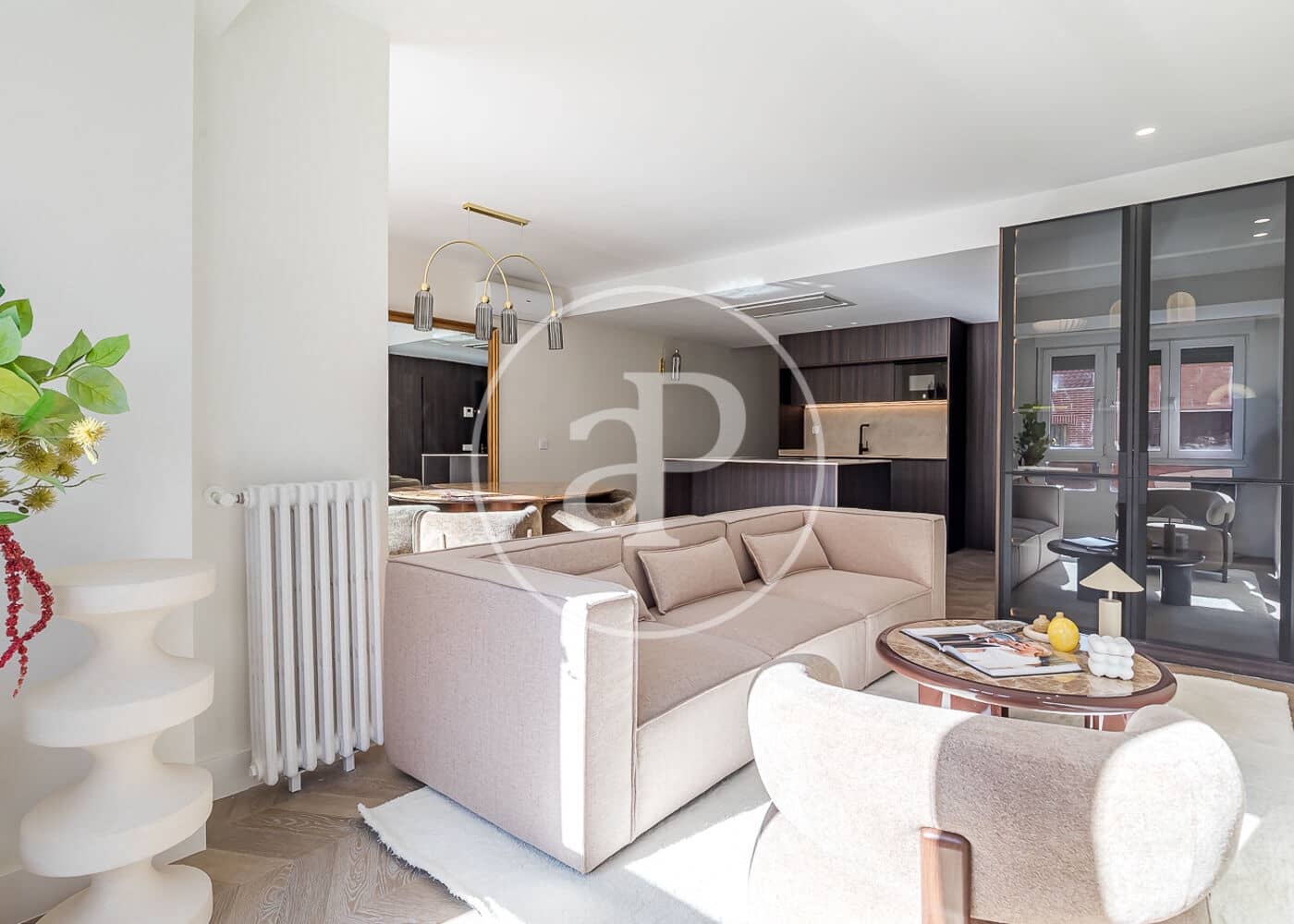 2 makuuhuone Huoneisto myytävänä paikassa Madrid kaupunki - 930 000 € (Ref: 9876455)