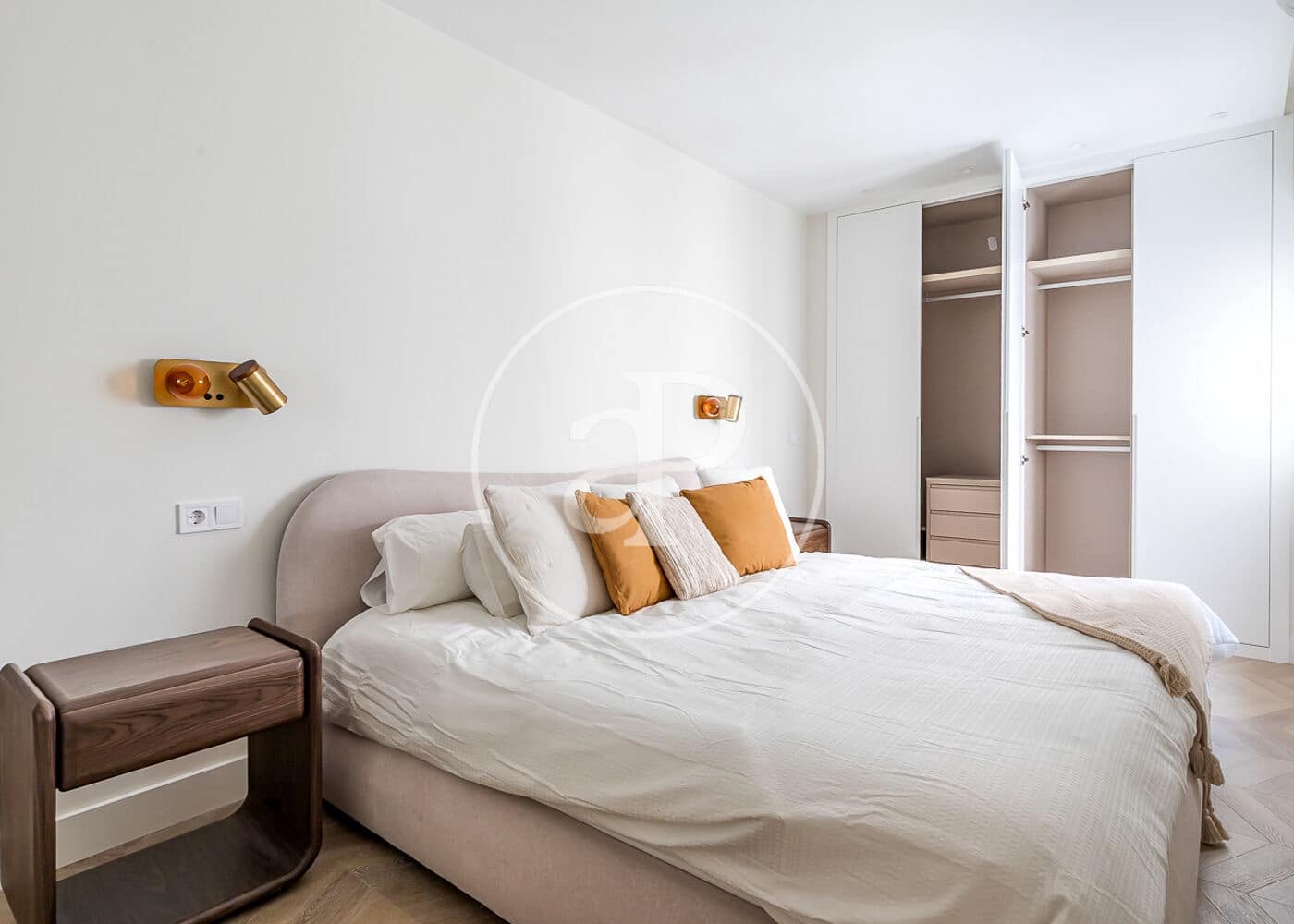 2 makuuhuone Huoneisto myytävänä paikassa Madrid kaupunki - 930 000 € (Ref: 9876455)