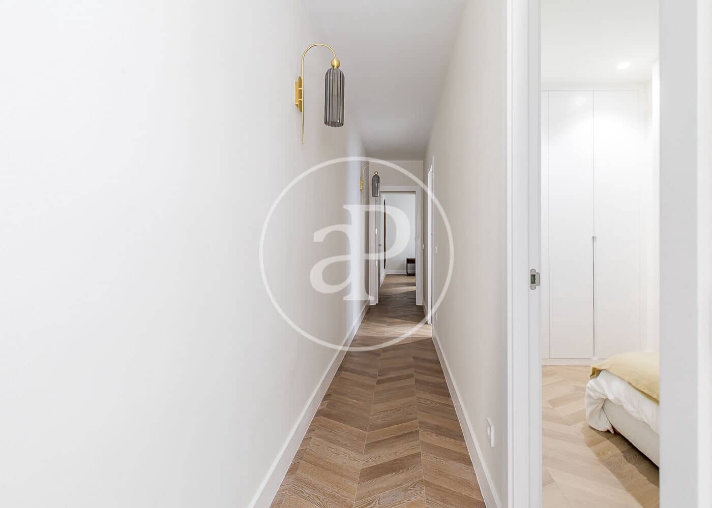 2 makuuhuone Huoneisto myytävänä paikassa Madrid kaupunki - 930 000 € (Ref: 9876455)