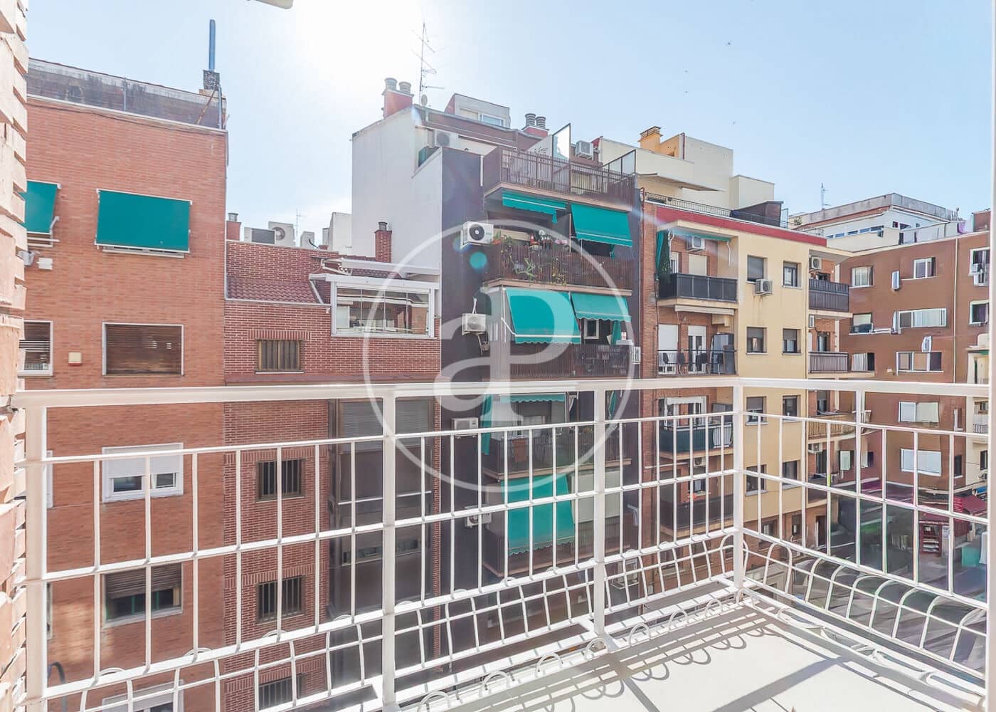 2 makuuhuone Huoneisto myytävänä paikassa Madrid kaupunki - 930 000 € (Ref: 9876455)