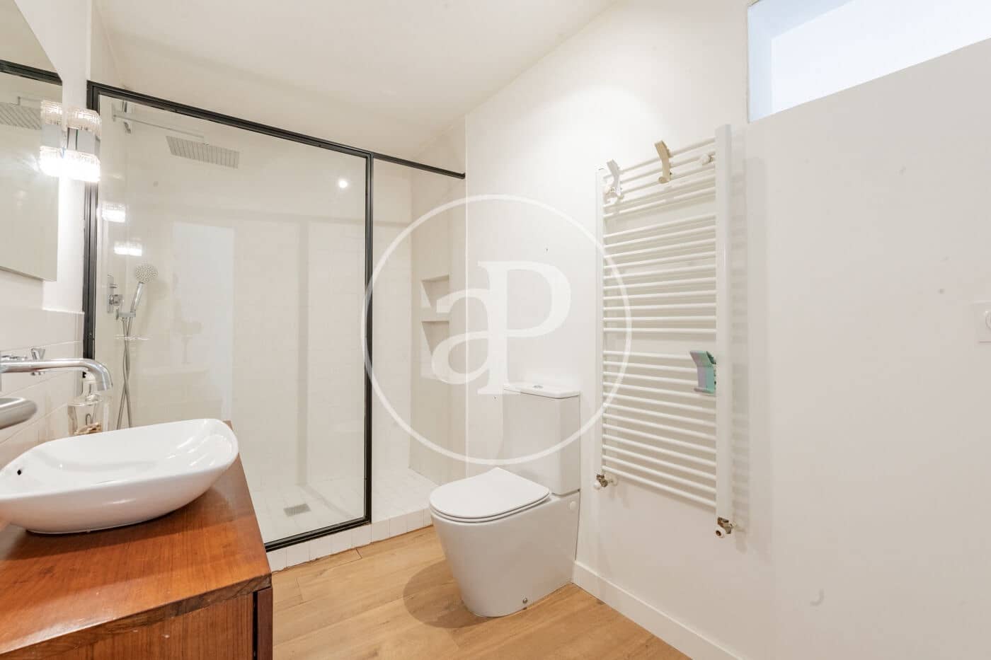 2 bedroom Apartment for sale in Madrid city - € 590,000 (Ref: 9878938)