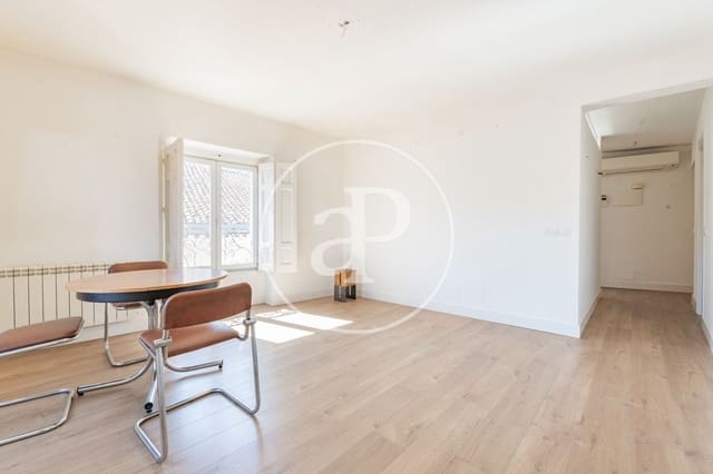 2 makuuhuone Huoneisto myytävänä paikassa Embajadores, Madrid kaupunki - 590 000 € (Ref: 9878938)