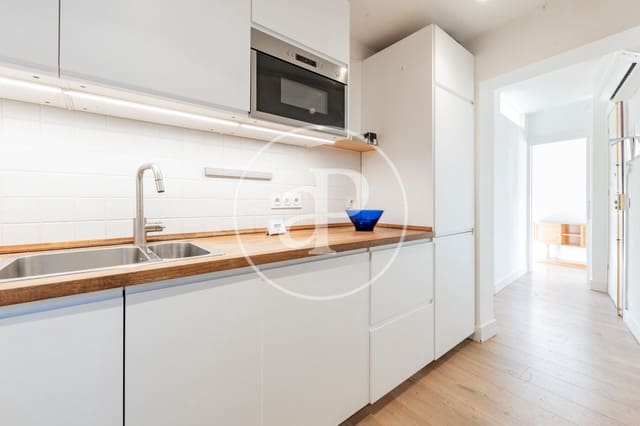 2 makuuhuone Huoneisto myytävänä paikassa Embajadores, Madrid kaupunki - 590 000 € (Ref: 9878938)